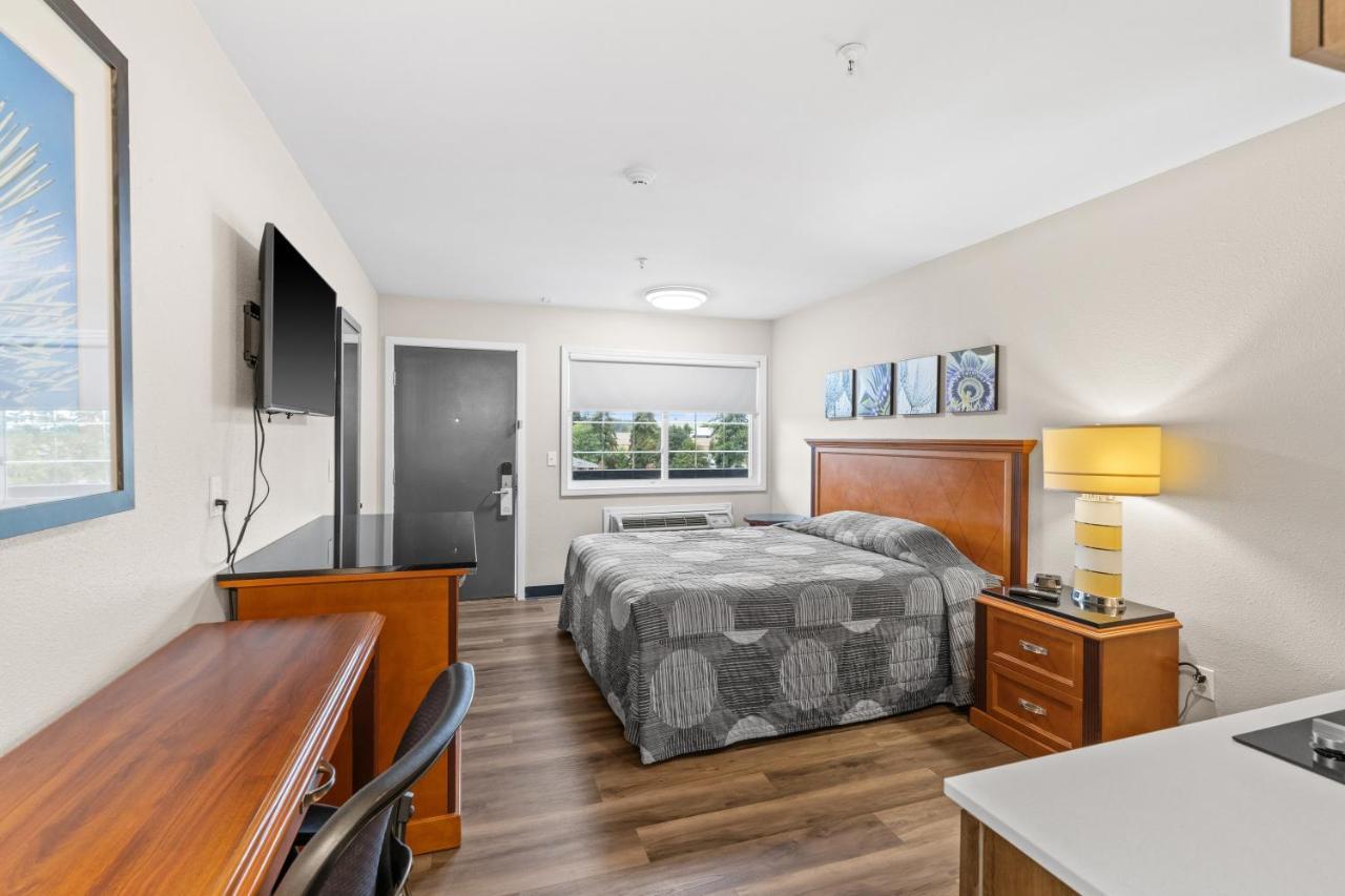 Basecamp A Travelodge By Wyndham
